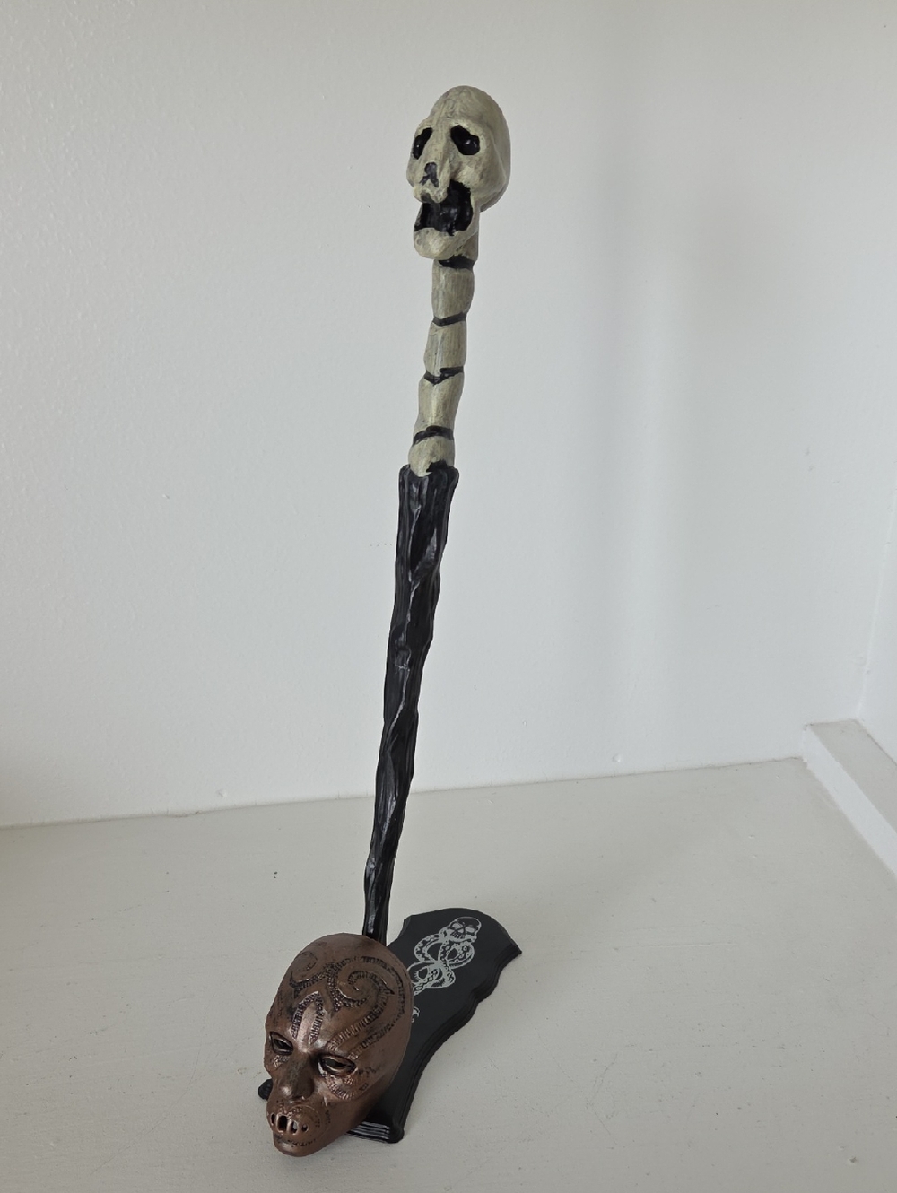 Harry Potter Death Eater Skull Wand From The Nobel Collection 12inches Long - Picture 2 of 4